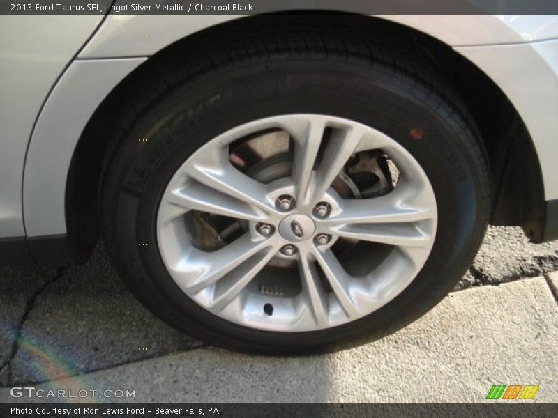 Ingot Silver Metallic / Charcoal Black 2013 Ford Taurus SEL