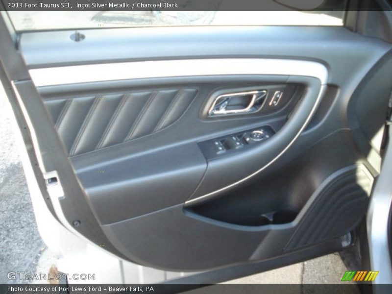 Ingot Silver Metallic / Charcoal Black 2013 Ford Taurus SEL