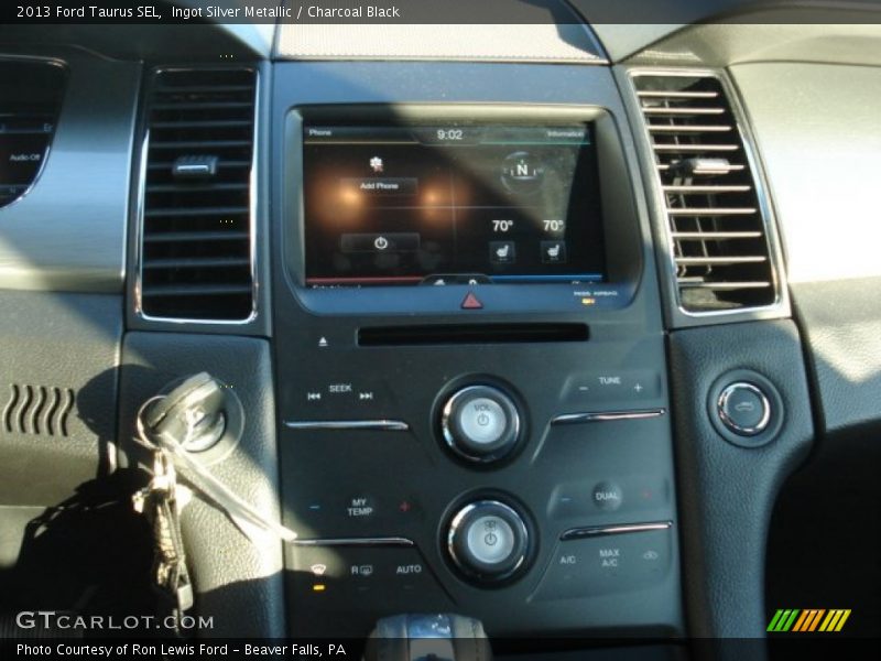 Ingot Silver Metallic / Charcoal Black 2013 Ford Taurus SEL