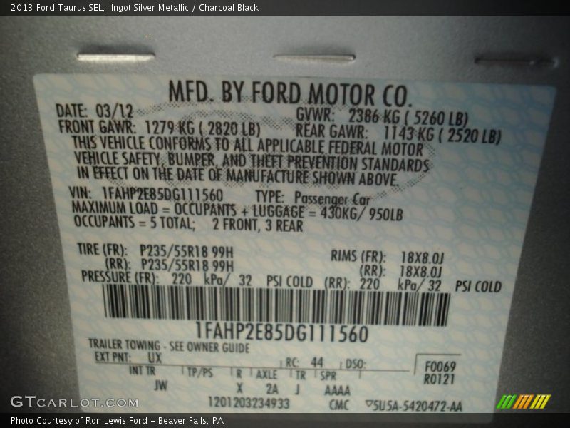 Ingot Silver Metallic / Charcoal Black 2013 Ford Taurus SEL