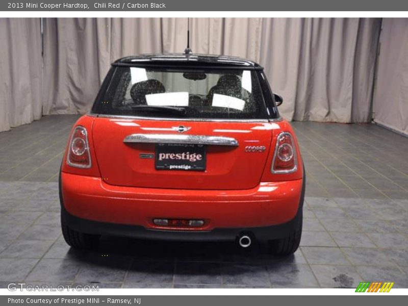 Chili Red / Carbon Black 2013 Mini Cooper Hardtop