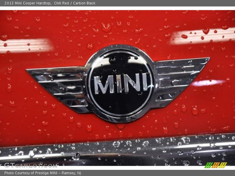 Chili Red / Carbon Black 2013 Mini Cooper Hardtop