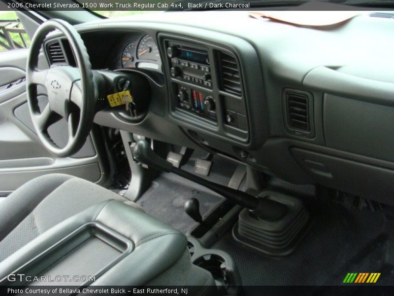 Black / Dark Charcoal 2006 Chevrolet Silverado 1500 Work Truck Regular Cab 4x4