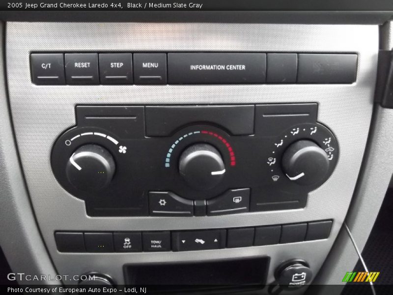 Controls of 2005 Grand Cherokee Laredo 4x4