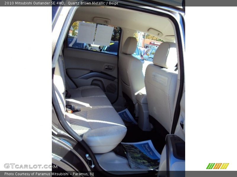 Quartz Brown Metallic / Beige 2010 Mitsubishi Outlander SE 4WD