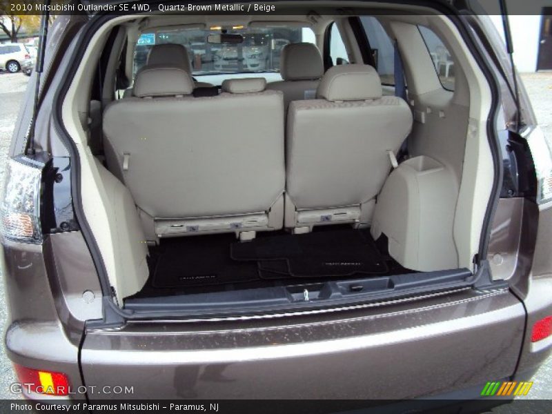Quartz Brown Metallic / Beige 2010 Mitsubishi Outlander SE 4WD