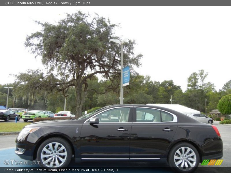 Kodiak Brown / Light Dune 2013 Lincoln MKS FWD