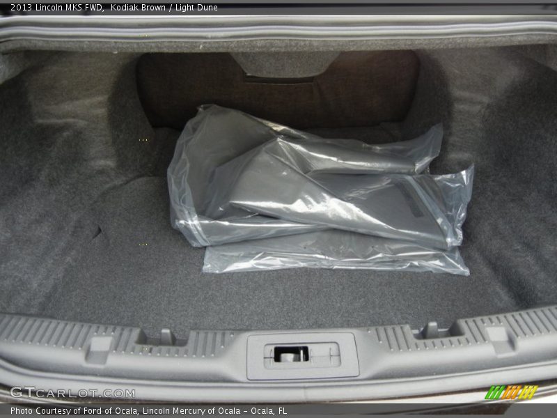 Kodiak Brown / Light Dune 2013 Lincoln MKS FWD