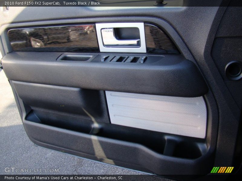 Tuxedo Black / Black 2010 Ford F150 FX2 SuperCab