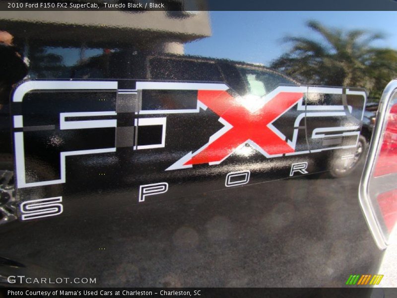 Tuxedo Black / Black 2010 Ford F150 FX2 SuperCab