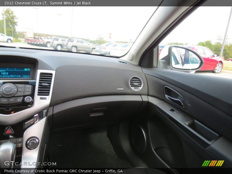 Summit White / Jet Black 2012 Chevrolet Cruze LT