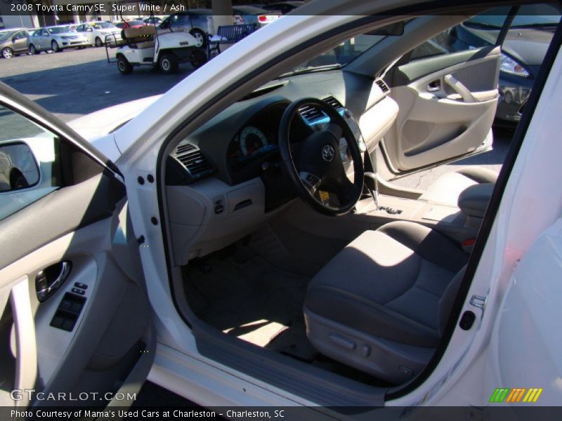 Super White / Ash 2008 Toyota Camry SE