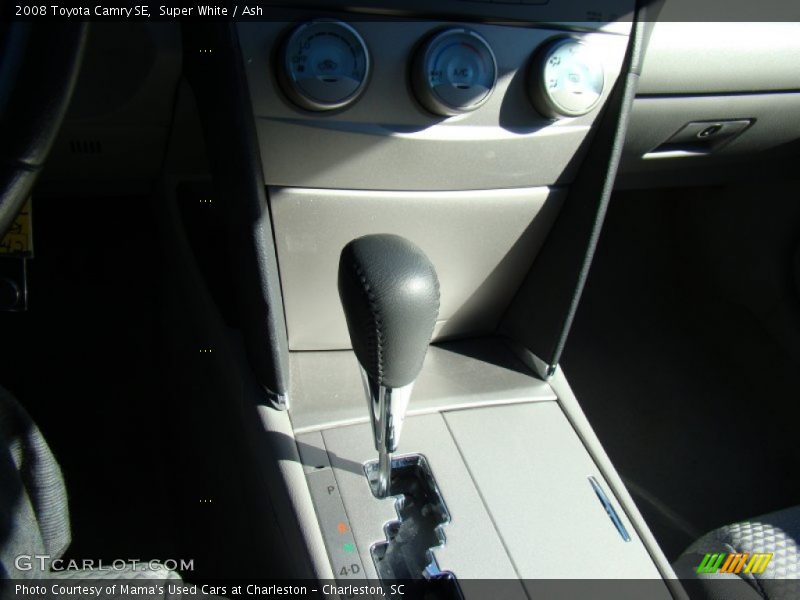 Super White / Ash 2008 Toyota Camry SE