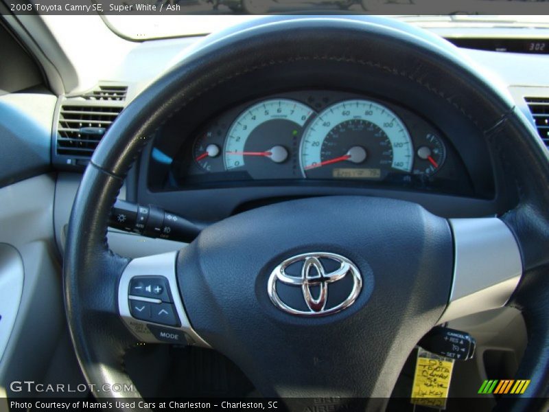 Super White / Ash 2008 Toyota Camry SE