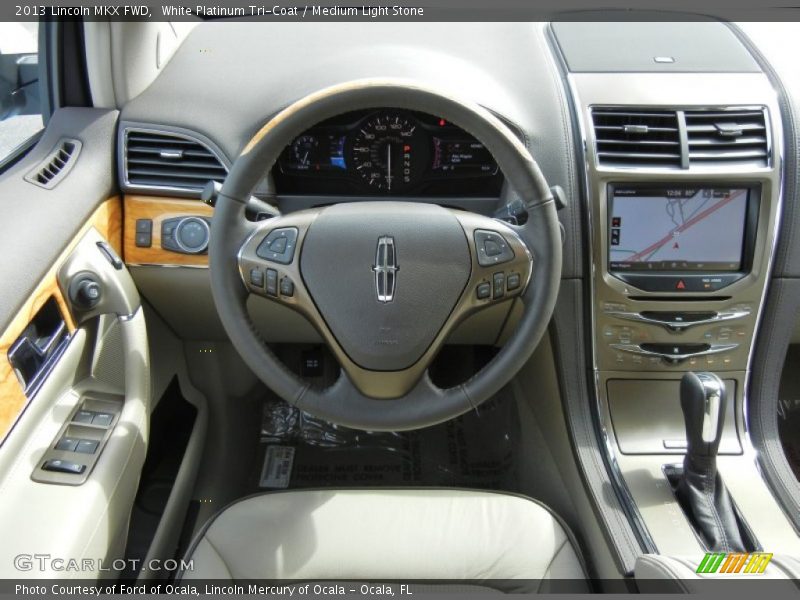 White Platinum Tri-Coat / Medium Light Stone 2013 Lincoln MKX FWD