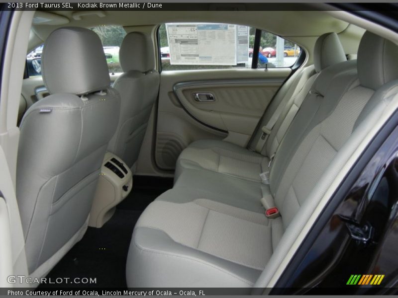 Kodiak Brown Metallic / Dune 2013 Ford Taurus SEL