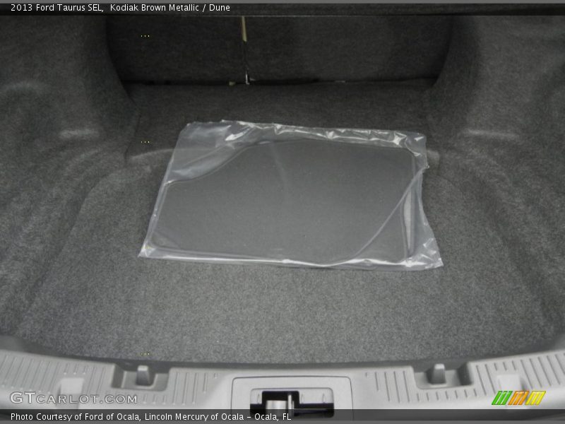 Kodiak Brown Metallic / Dune 2013 Ford Taurus SEL