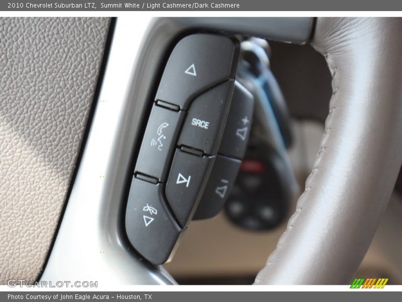 Summit White / Light Cashmere/Dark Cashmere 2010 Chevrolet Suburban LTZ