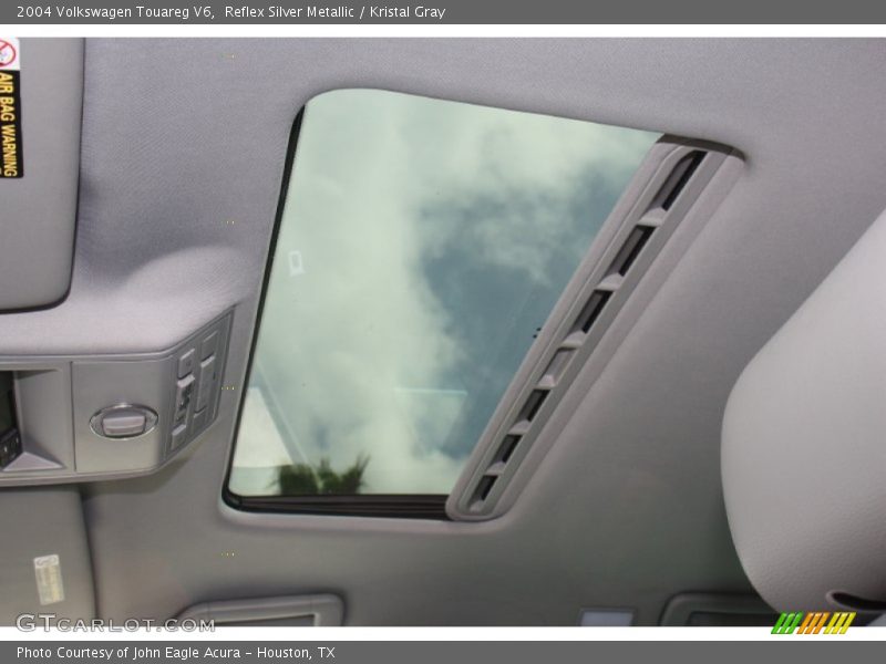 Reflex Silver Metallic / Kristal Gray 2004 Volkswagen Touareg V6
