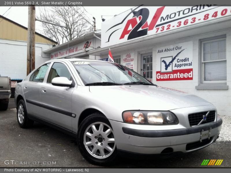 Silver Metallic / Graphite 2001 Volvo S60 2.4