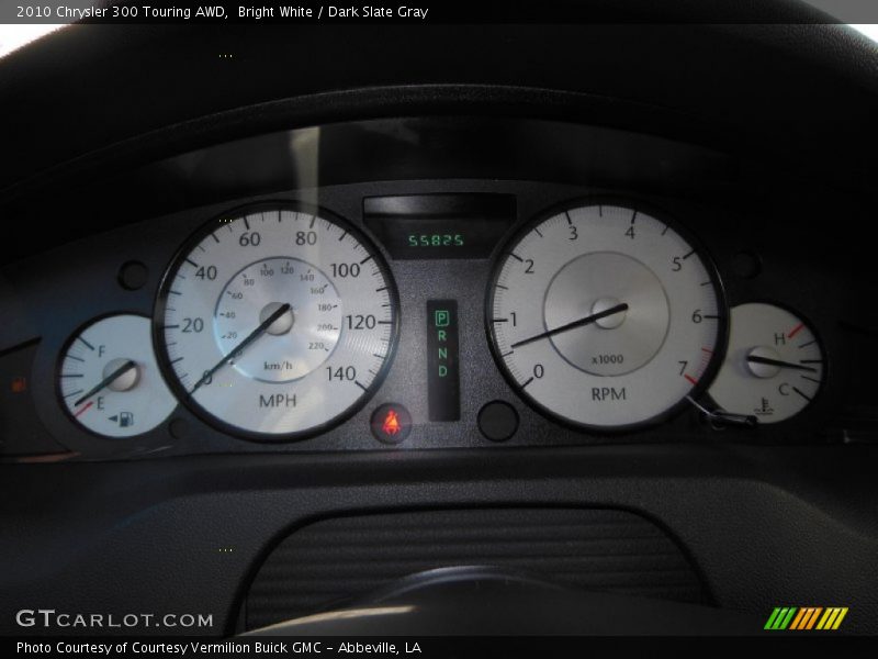 Bright White / Dark Slate Gray 2010 Chrysler 300 Touring AWD