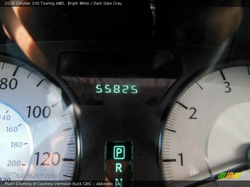 Bright White / Dark Slate Gray 2010 Chrysler 300 Touring AWD