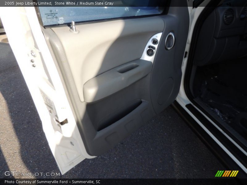 Stone White / Medium Slate Gray 2005 Jeep Liberty Limited
