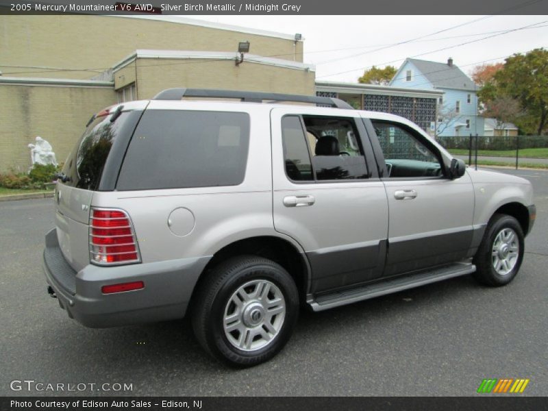 Silver Birch Metallic / Midnight Grey 2005 Mercury Mountaineer V6 AWD