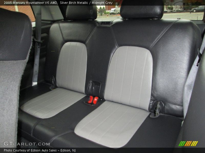 Rear Seat of 2005 Mountaineer V6 AWD