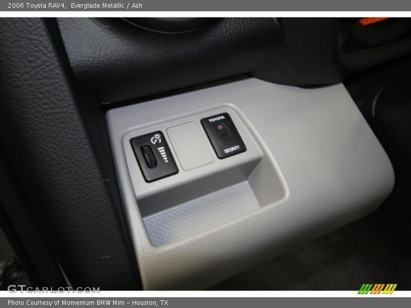 Everglade Metallic / Ash 2006 Toyota RAV4