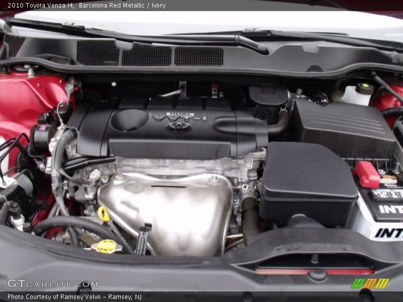 Barcelona Red Metallic / Ivory 2010 Toyota Venza I4