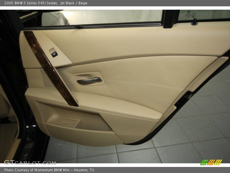 Jet Black / Beige 2005 BMW 5 Series 545i Sedan