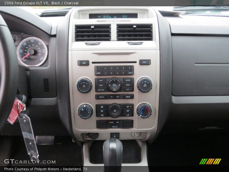 Black / Charcoal 2009 Ford Escape XLT V6