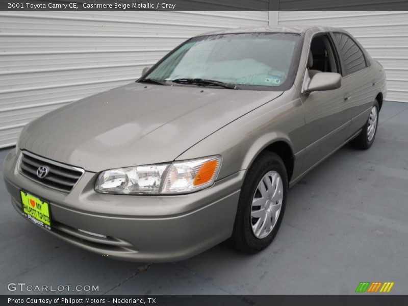 Cashmere Beige Metallic / Gray 2001 Toyota Camry CE
