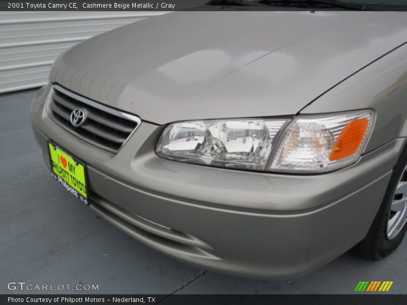 Cashmere Beige Metallic / Gray 2001 Toyota Camry CE