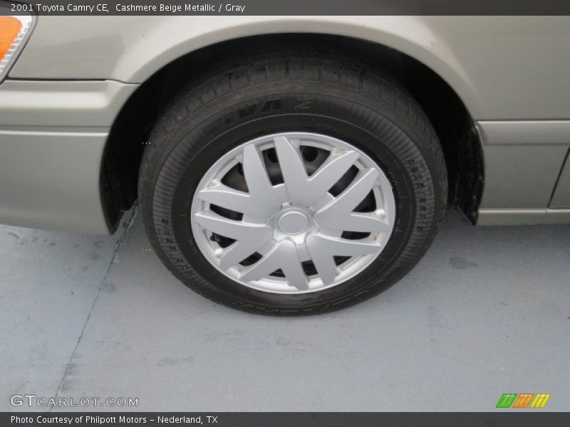 Cashmere Beige Metallic / Gray 2001 Toyota Camry CE