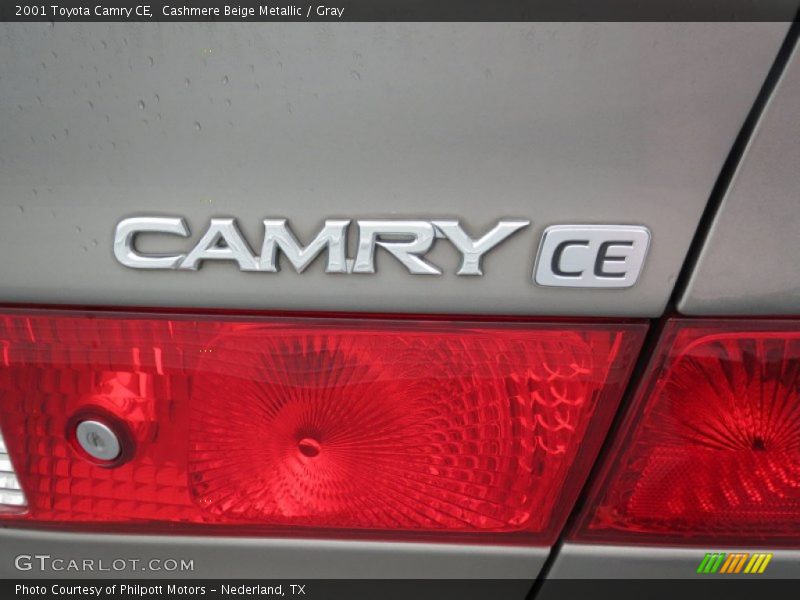 Cashmere Beige Metallic / Gray 2001 Toyota Camry CE