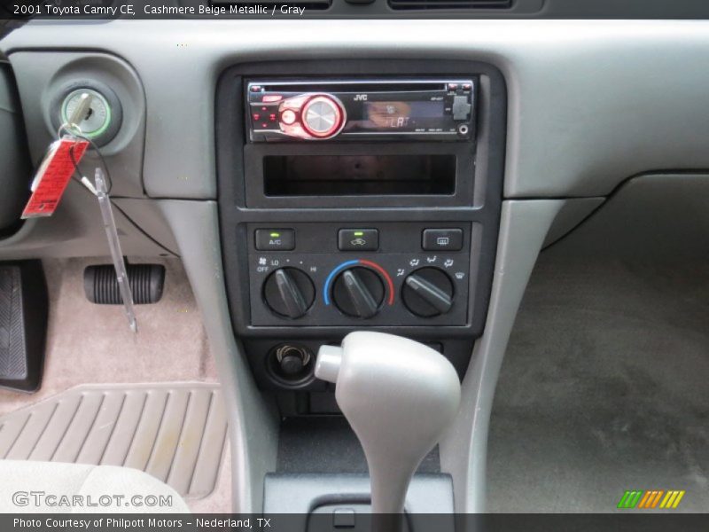 Cashmere Beige Metallic / Gray 2001 Toyota Camry CE