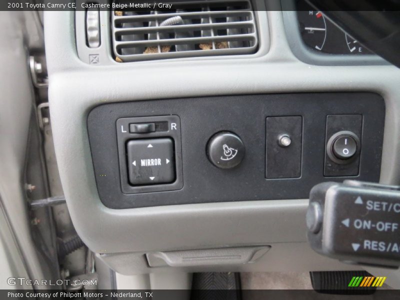 Cashmere Beige Metallic / Gray 2001 Toyota Camry CE
