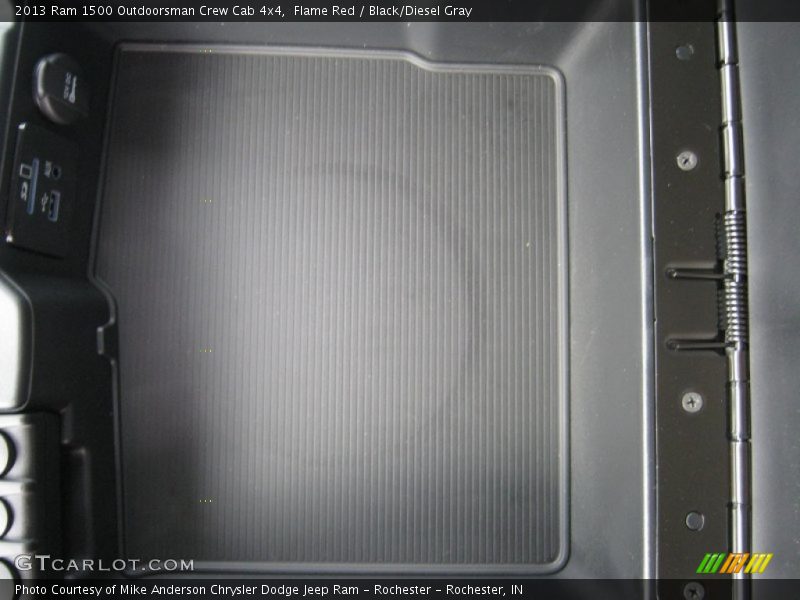 Flame Red / Black/Diesel Gray 2013 Ram 1500 Outdoorsman Crew Cab 4x4