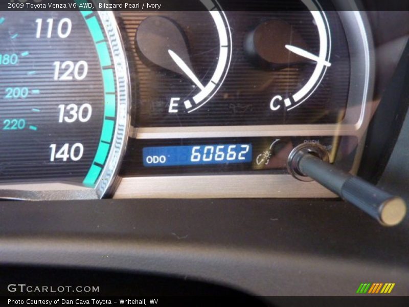 Blizzard Pearl / Ivory 2009 Toyota Venza V6 AWD