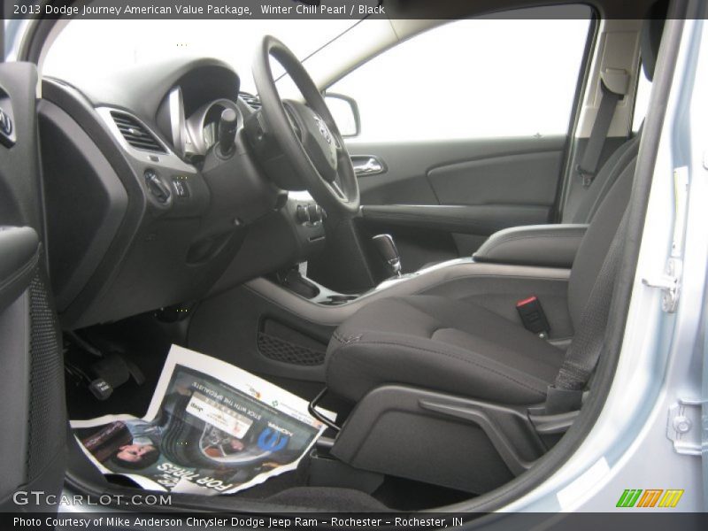 Winter Chill Pearl / Black 2013 Dodge Journey American Value Package