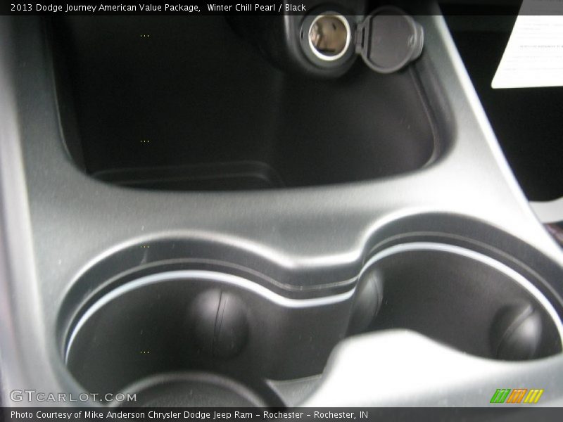 Winter Chill Pearl / Black 2013 Dodge Journey American Value Package