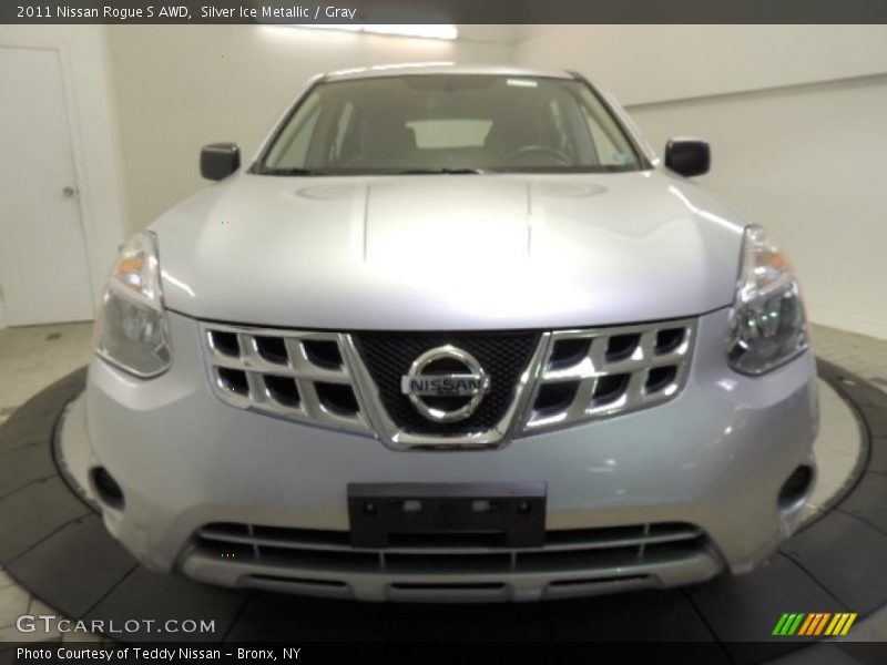 Silver Ice Metallic / Gray 2011 Nissan Rogue S AWD