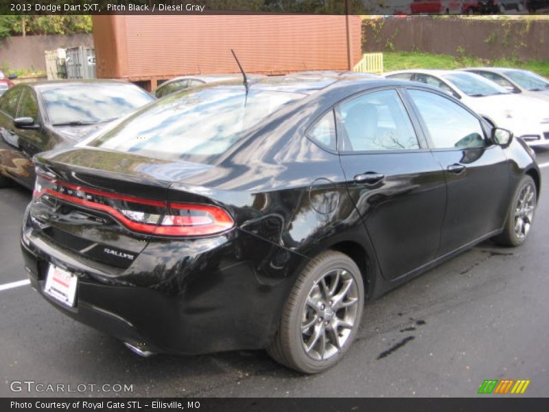 Pitch Black / Diesel Gray 2013 Dodge Dart SXT