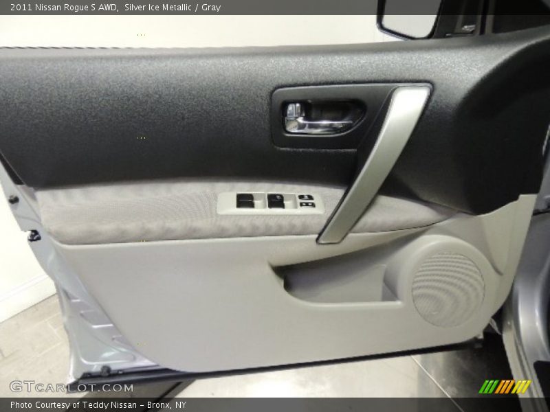 Silver Ice Metallic / Gray 2011 Nissan Rogue S AWD