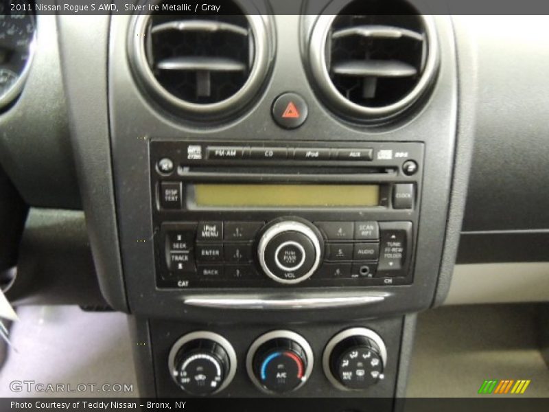 Silver Ice Metallic / Gray 2011 Nissan Rogue S AWD