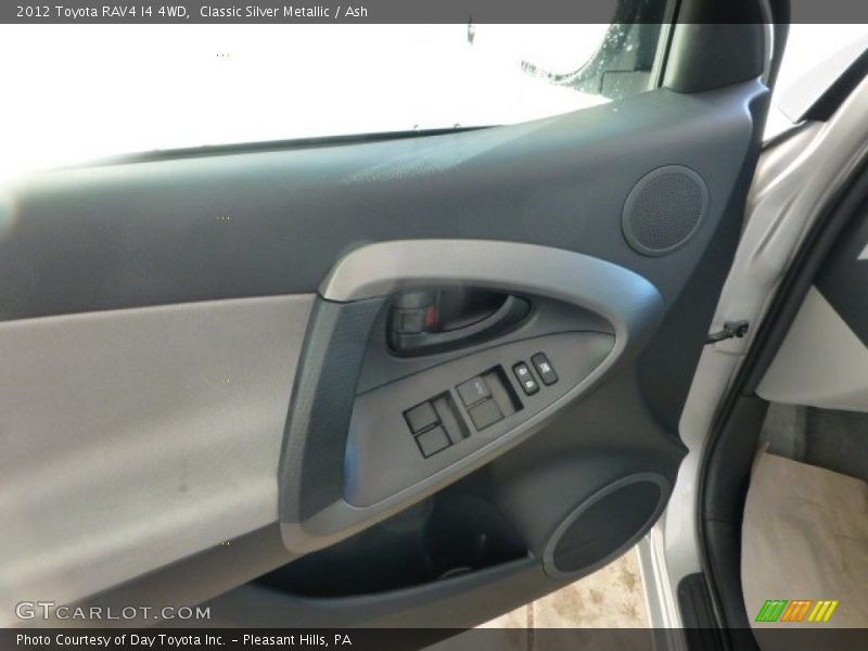 Classic Silver Metallic / Ash 2012 Toyota RAV4 I4 4WD