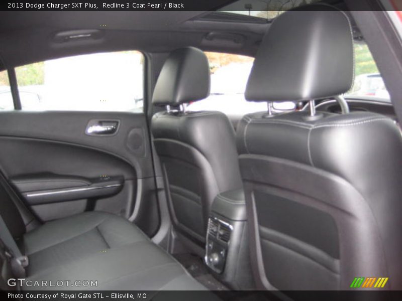 Redline 3 Coat Pearl / Black 2013 Dodge Charger SXT Plus