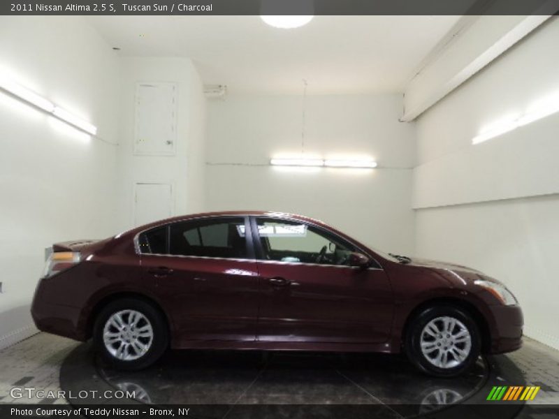 Tuscan Sun / Charcoal 2011 Nissan Altima 2.5 S